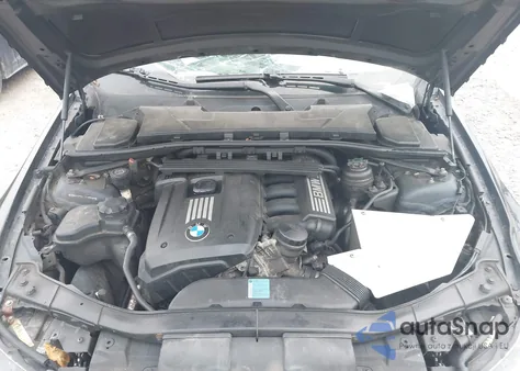 2007 BMW 328Xi z USA, uszkodzony, nr VIN WBAVT73547FV29193